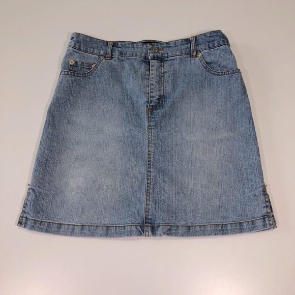 Zoey Beth Vintage Stretchy Mini Skirt - Picture 1 of 11
